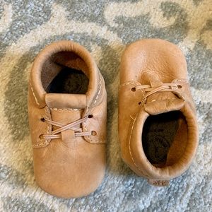 VGUC freshly picker cedar oxford mini soles size 4